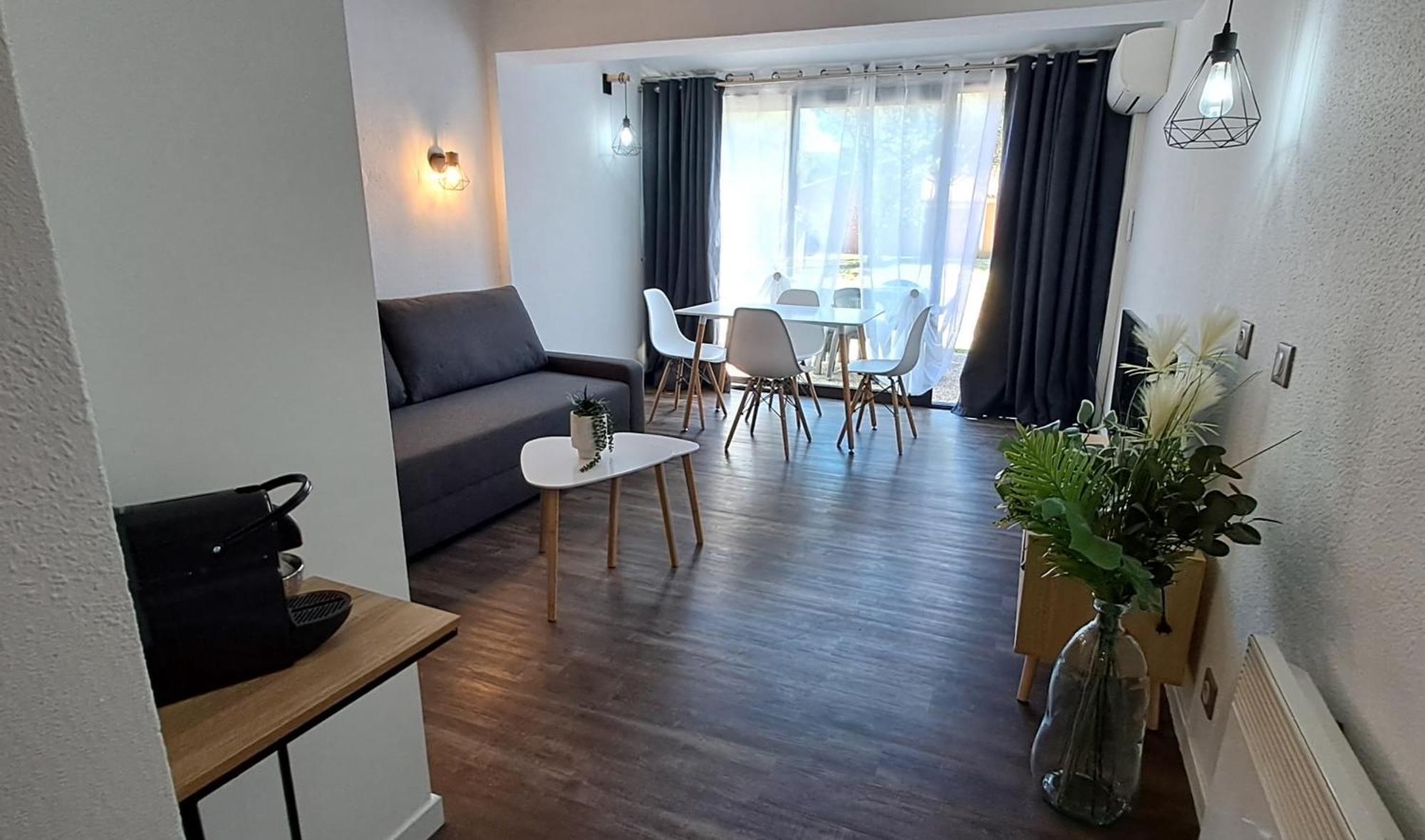 Appartement Residence De Vacances Les Hameaux De Camargue Arles Buitenkant foto